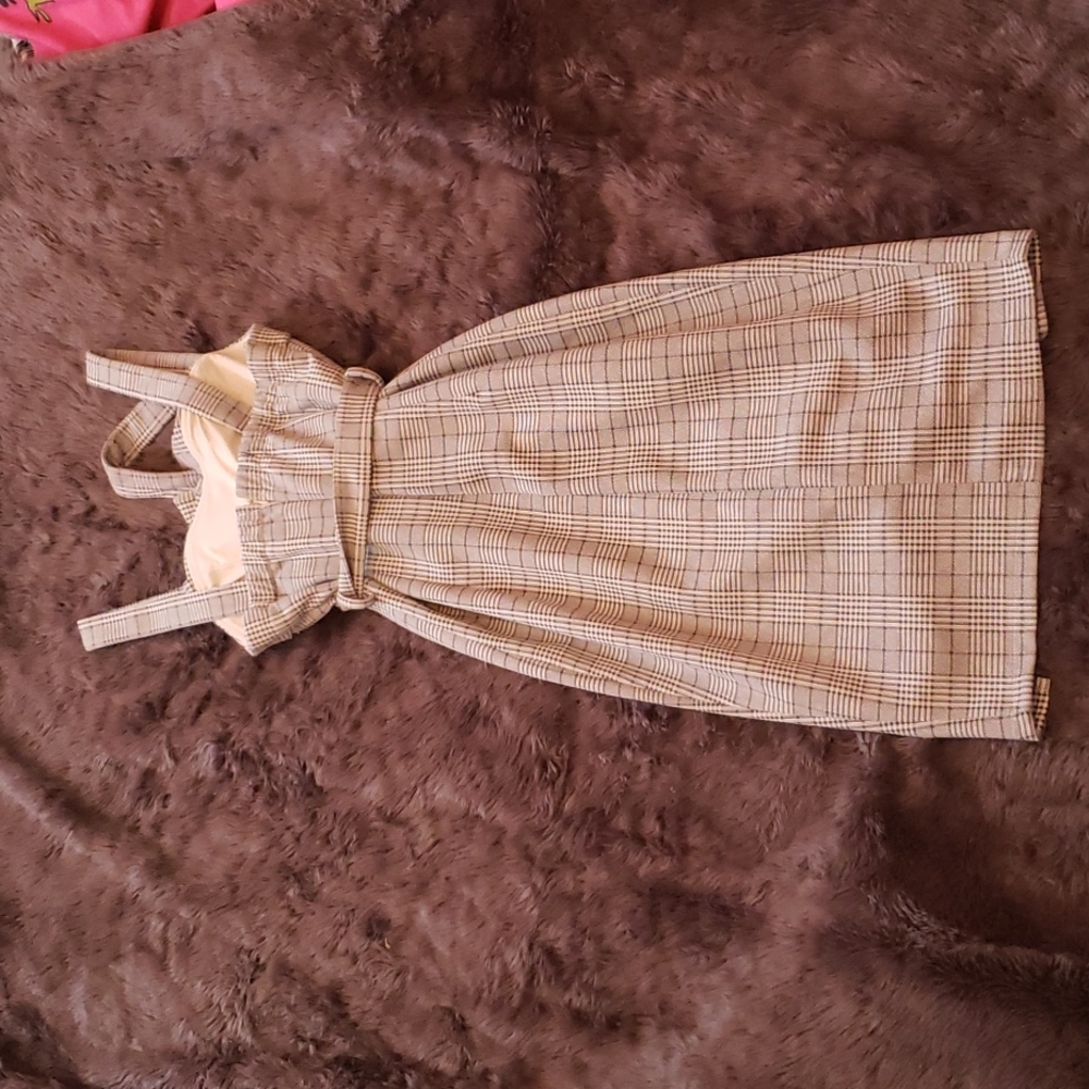 Dress - Picture 2 of 2